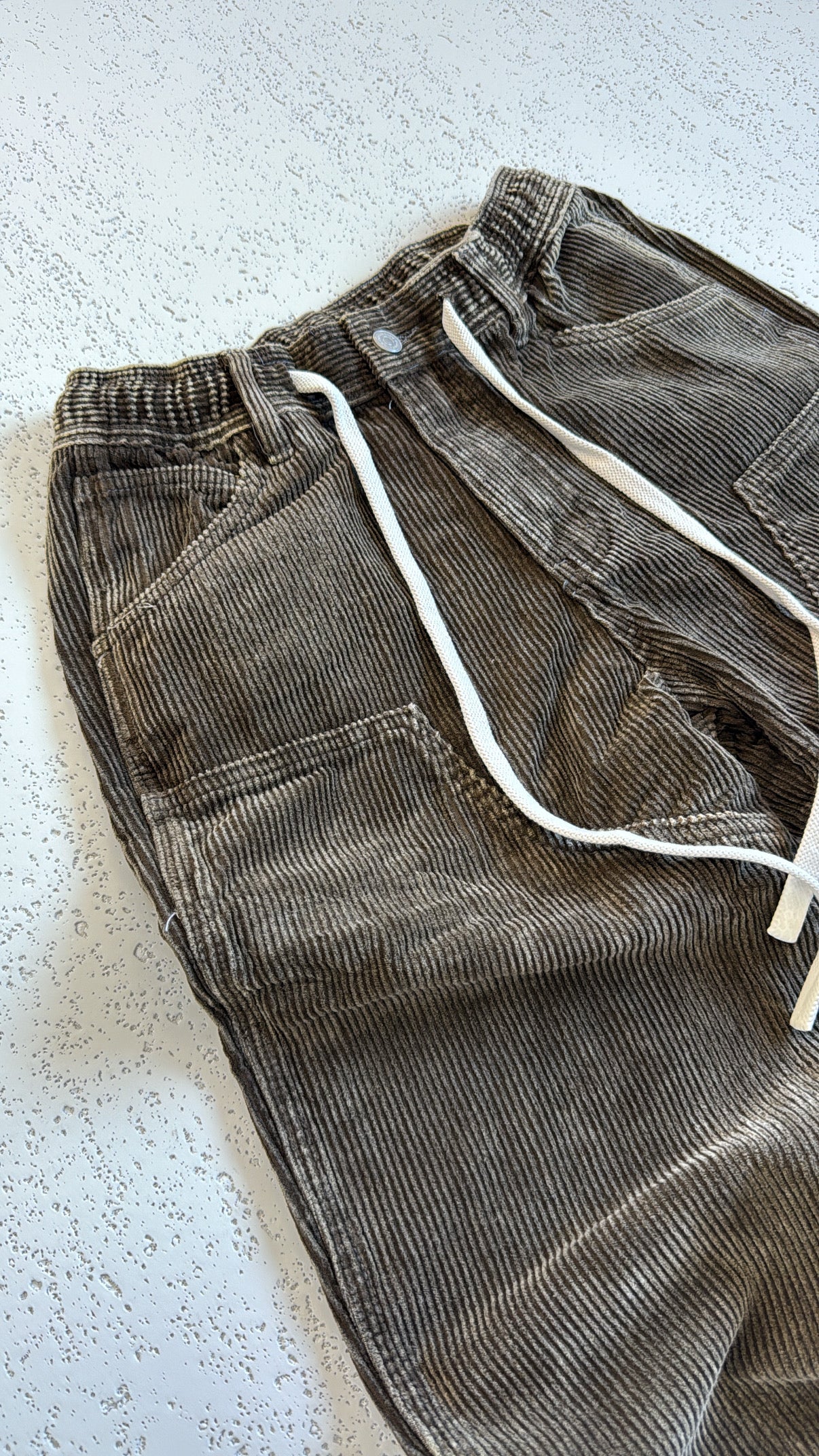 CORDUROY PANTS IN BROWN