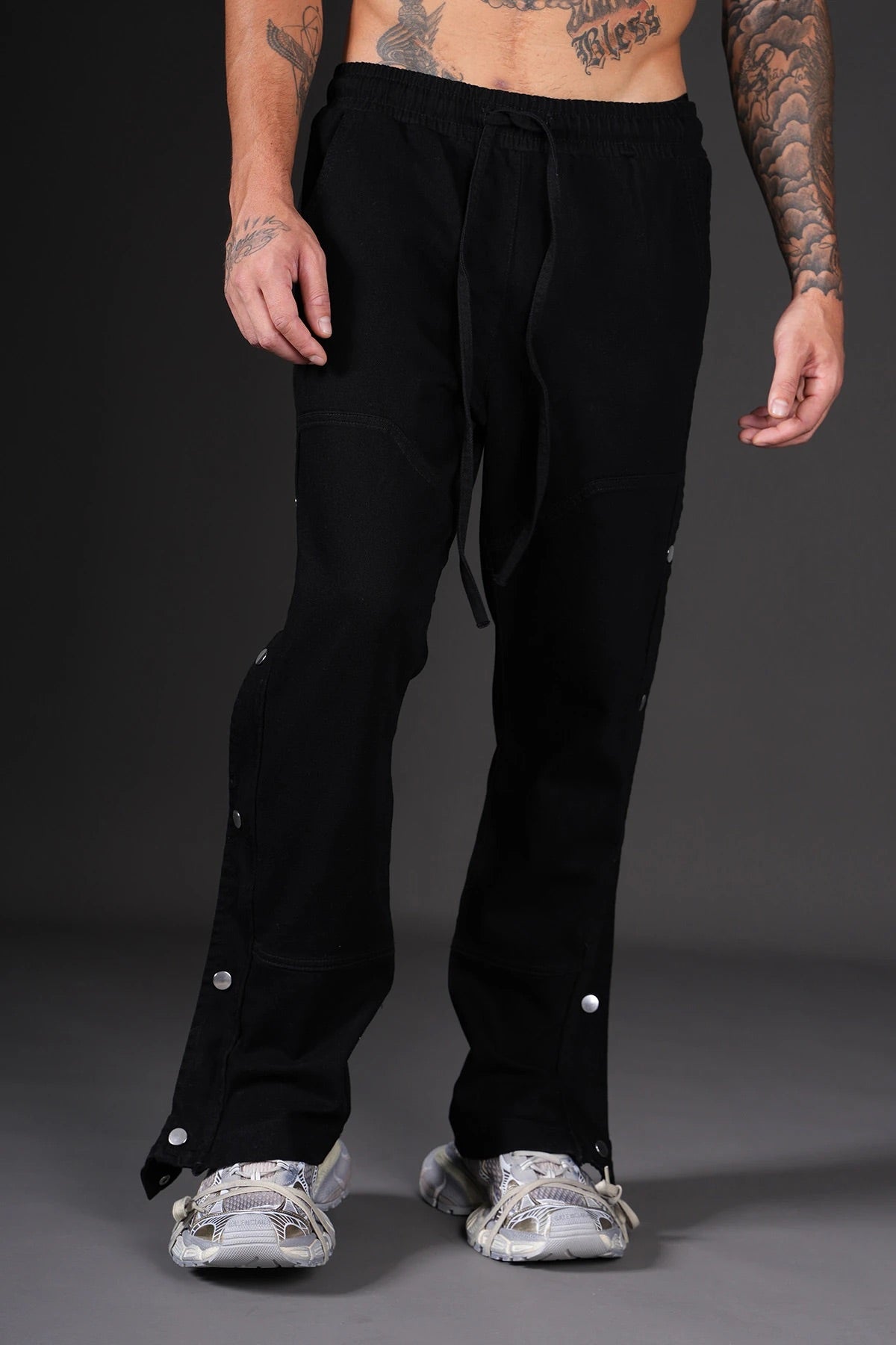 UVA PANTS IN BLACK