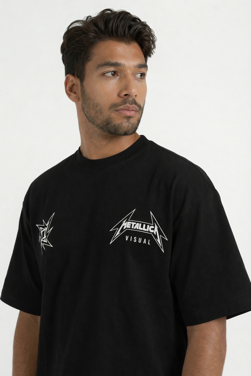 METALIC T SHIRT IN BLACK